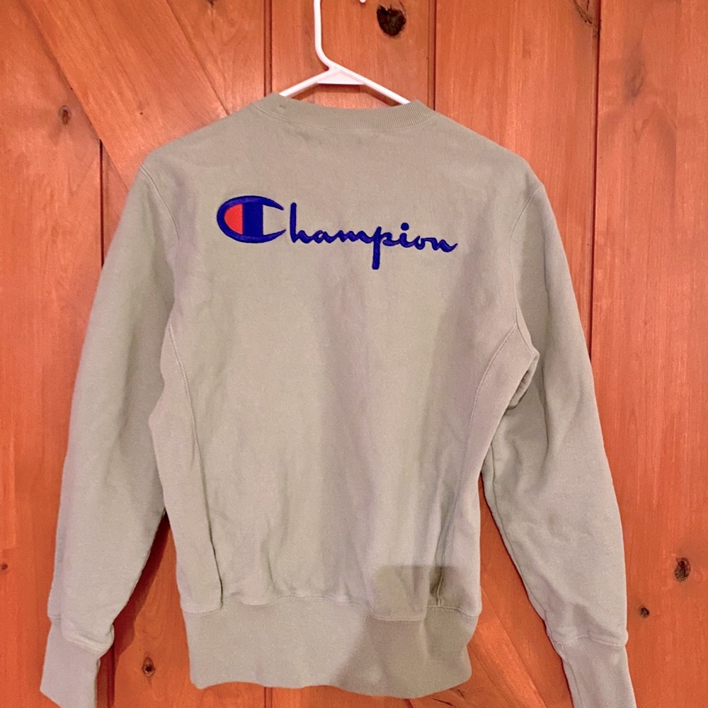 Champion Sweatshirt